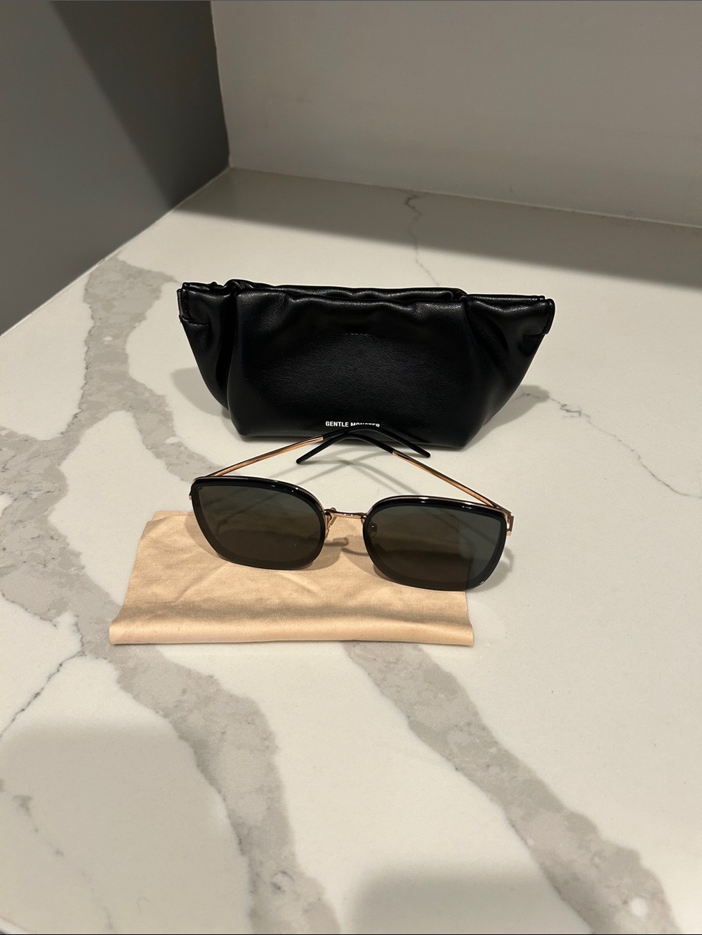 GENTLE MONSTER Black Leather Toiletry Pouch with Beige Cloth